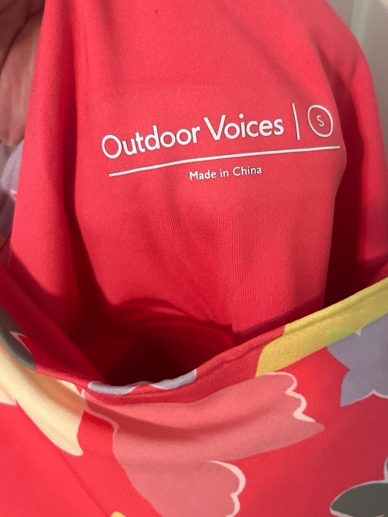 Outdoor Voices Dresses & Skirts - Outdoor Voices Coral Floral Athletic Dress with Yellow Accents